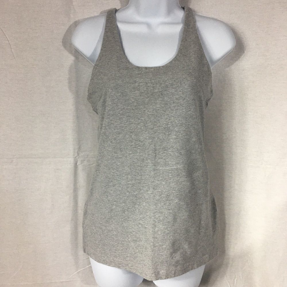 NWOT Gap gray Razorback medium tanktop wide straps scoop neckline heavier cloth